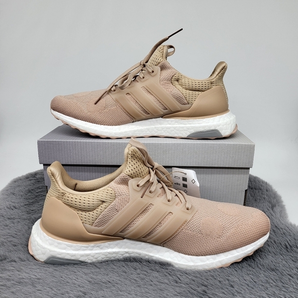 New Adidas Ultraboost 1.0 DNA Women's Running Shoes Size 6.5 - Picture 6 of 7